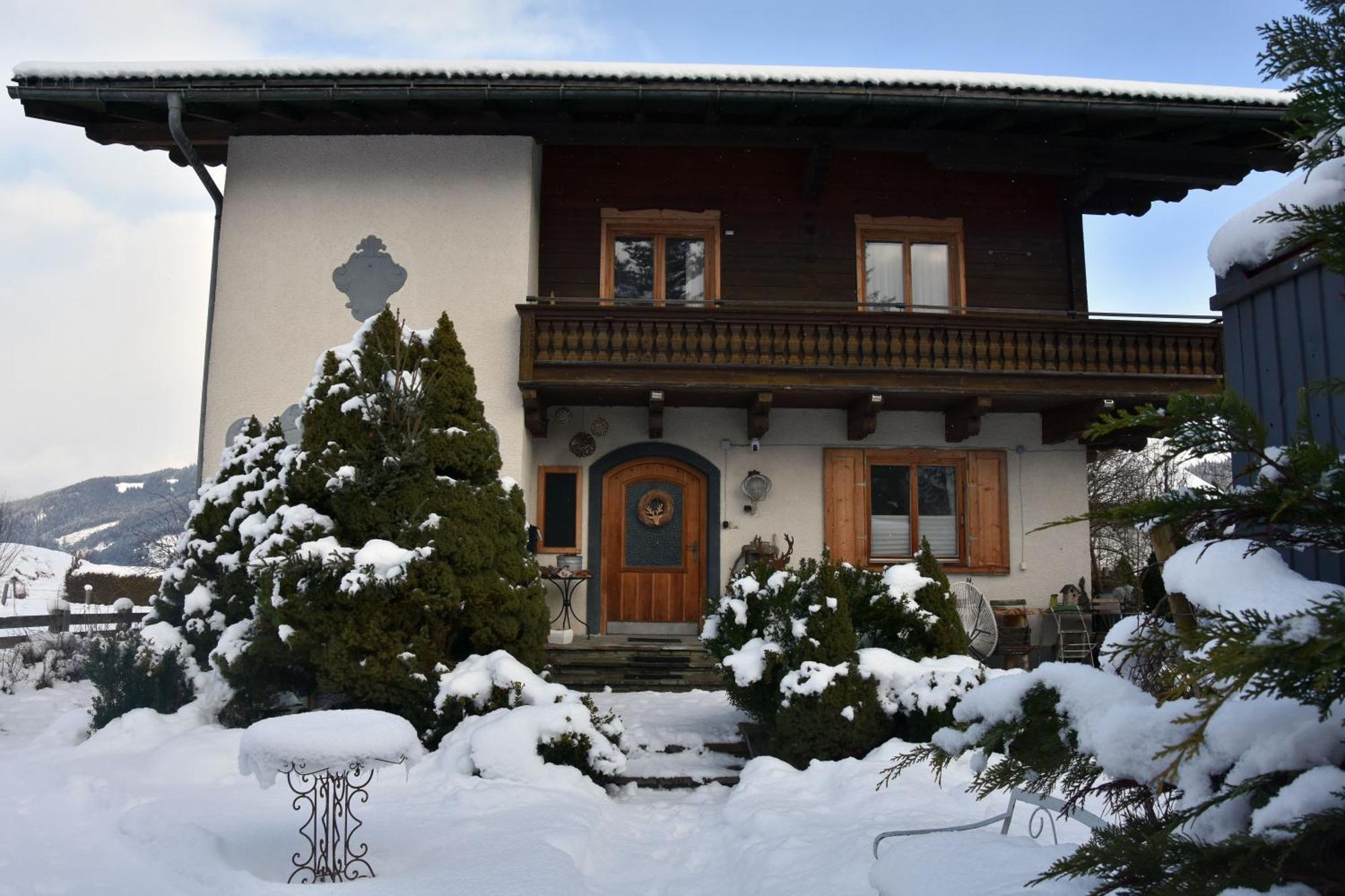 4 Elements Appartmenthaus Monarda 플라차우 외부 사진
